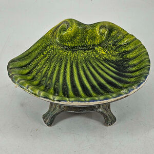 Vintage MCM Mid Century California Pottery green sea shell soap trinket dish